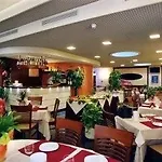 Mirage Szálloda