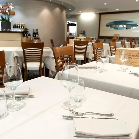 Ξενοδοχείο Mirage