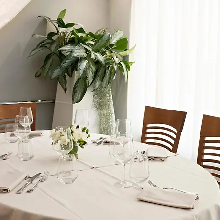 Ξενοδοχείο Mirage 3*