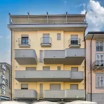 Hotel Mirage