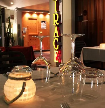 幻影酒店 酒店